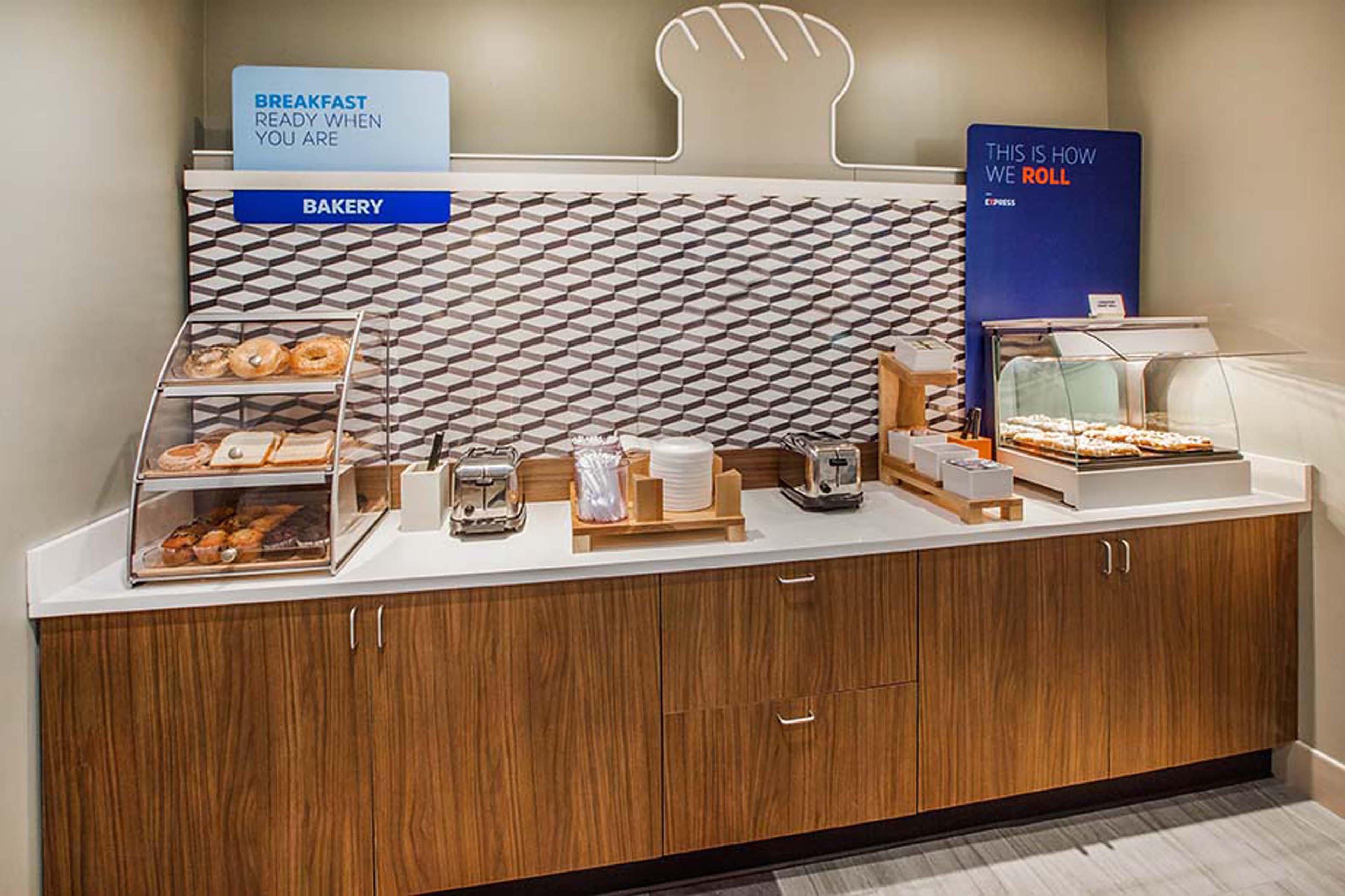 Holiday Inn Express Hotel & Suites Eagle Pass By Ihg Екстериор снимка
