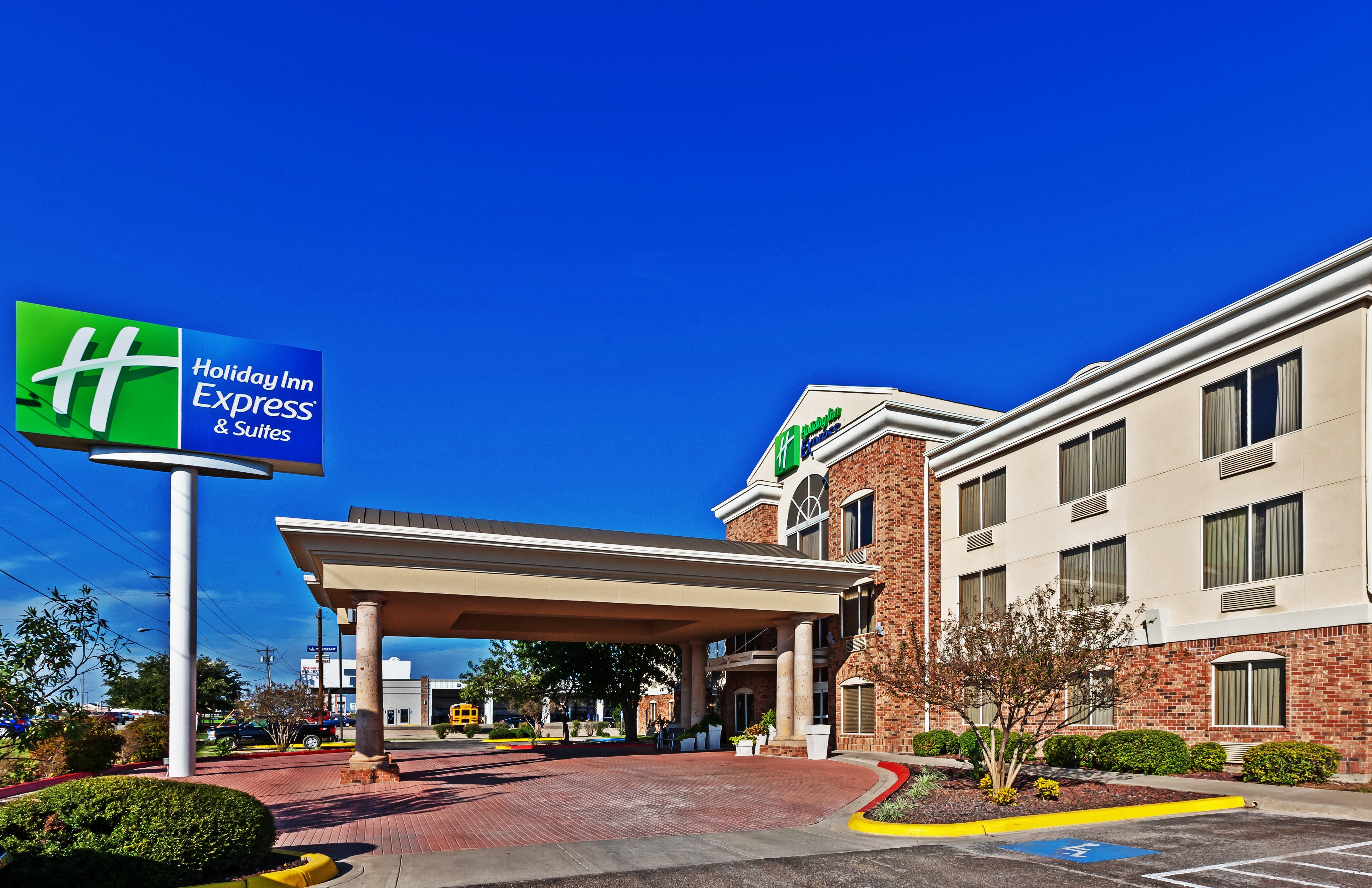 Holiday Inn Express Hotel & Suites Eagle Pass By Ihg Екстериор снимка