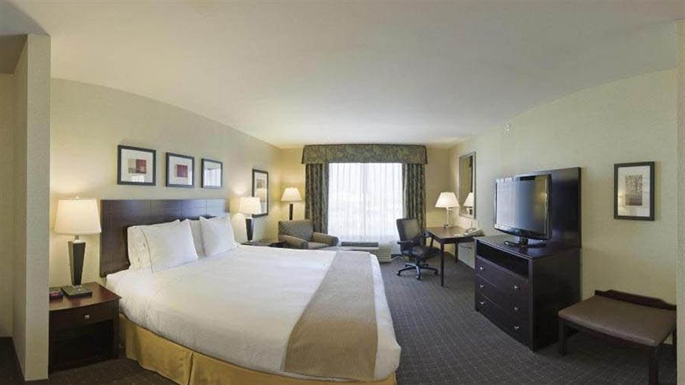 Holiday Inn Express Hotel & Suites Eagle Pass By Ihg Екстериор снимка